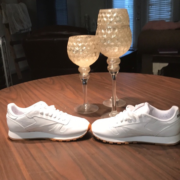 Reebok Classic - Picture 4 of 6